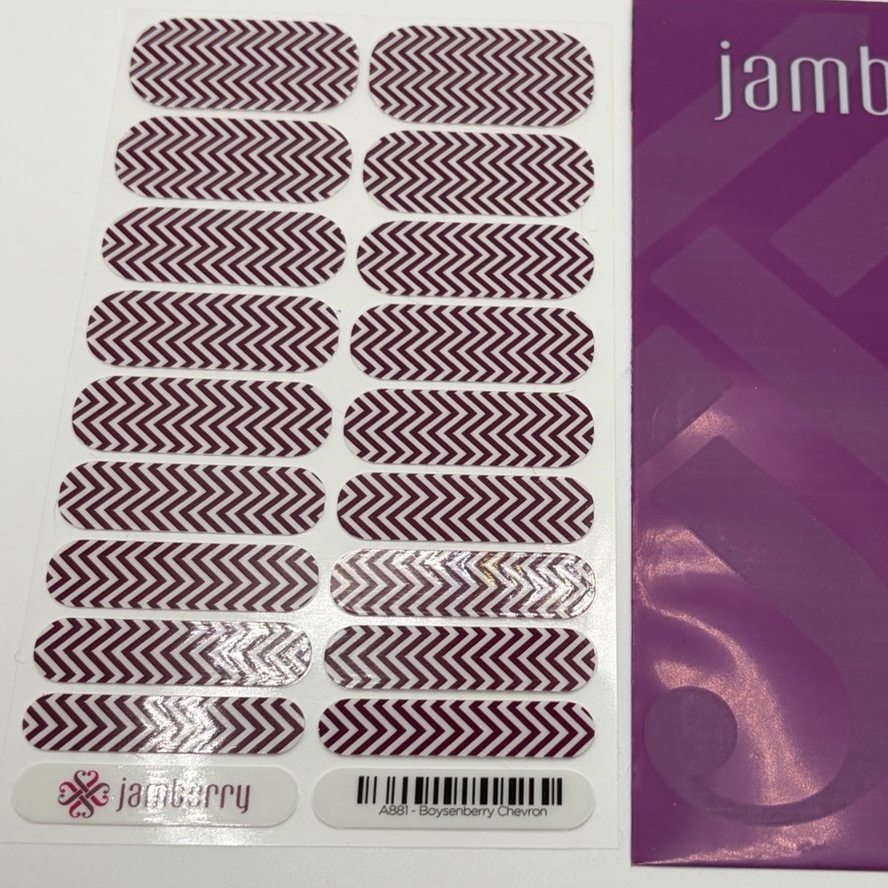 Jamberry Purple Chevron Nail Wraps boysenberry